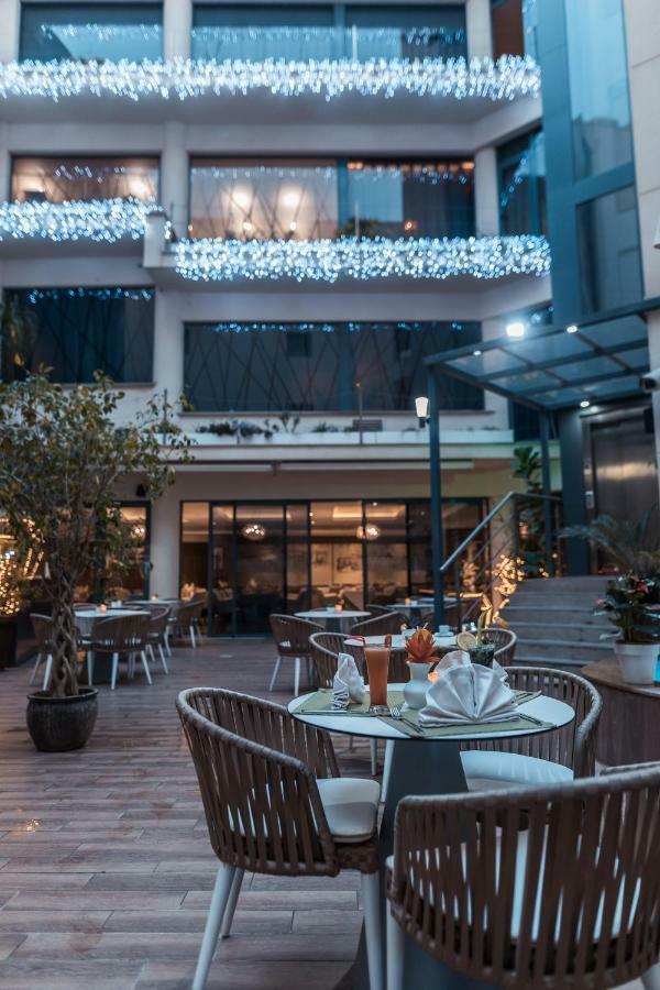 Az Hotels Zeralda Exterior photo